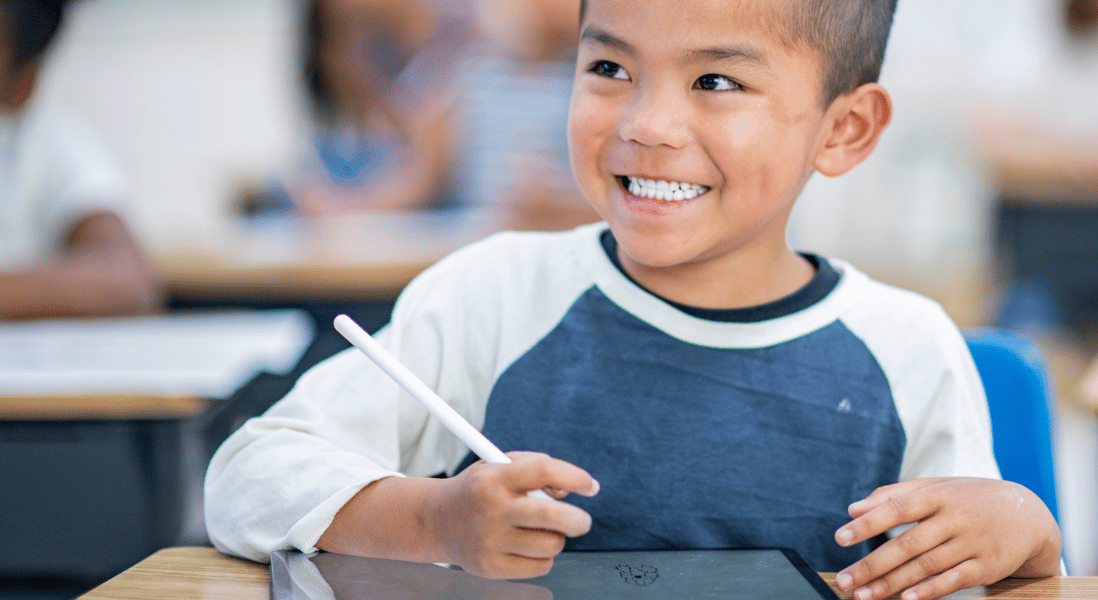 ai helps improve educational outcomes for kids in classroom