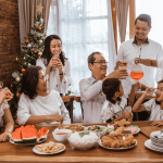 managing family schedules & eating together